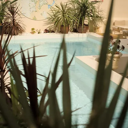 Hotel Lilou 4*