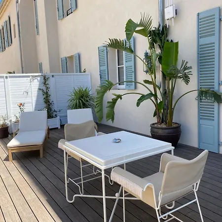 Hotel Lilou 4*