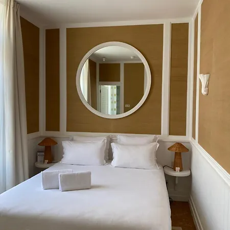 Hotel Lilou